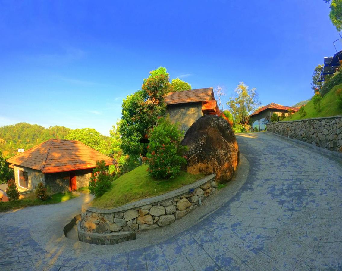 The Wild Trails Clarks Exotica , Munnar Hotel Ngoại thất bức ảnh