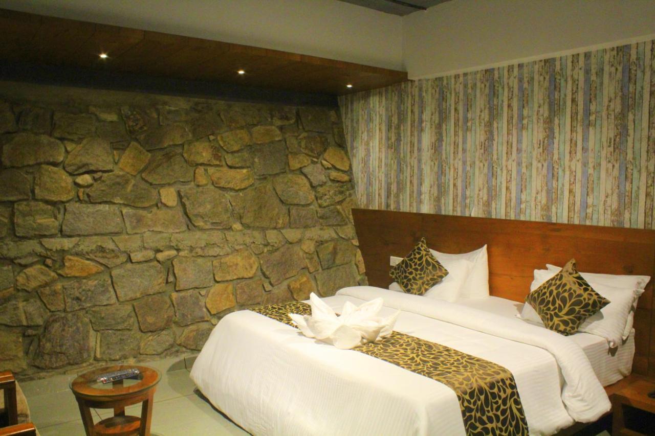 The Wild Trails Clarks Exotica , Munnar Hotel Ngoại thất bức ảnh