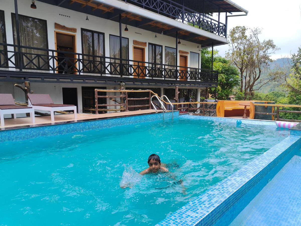 The Wild Trails Clarks Exotica , Munnar Hotel Ngoại thất bức ảnh