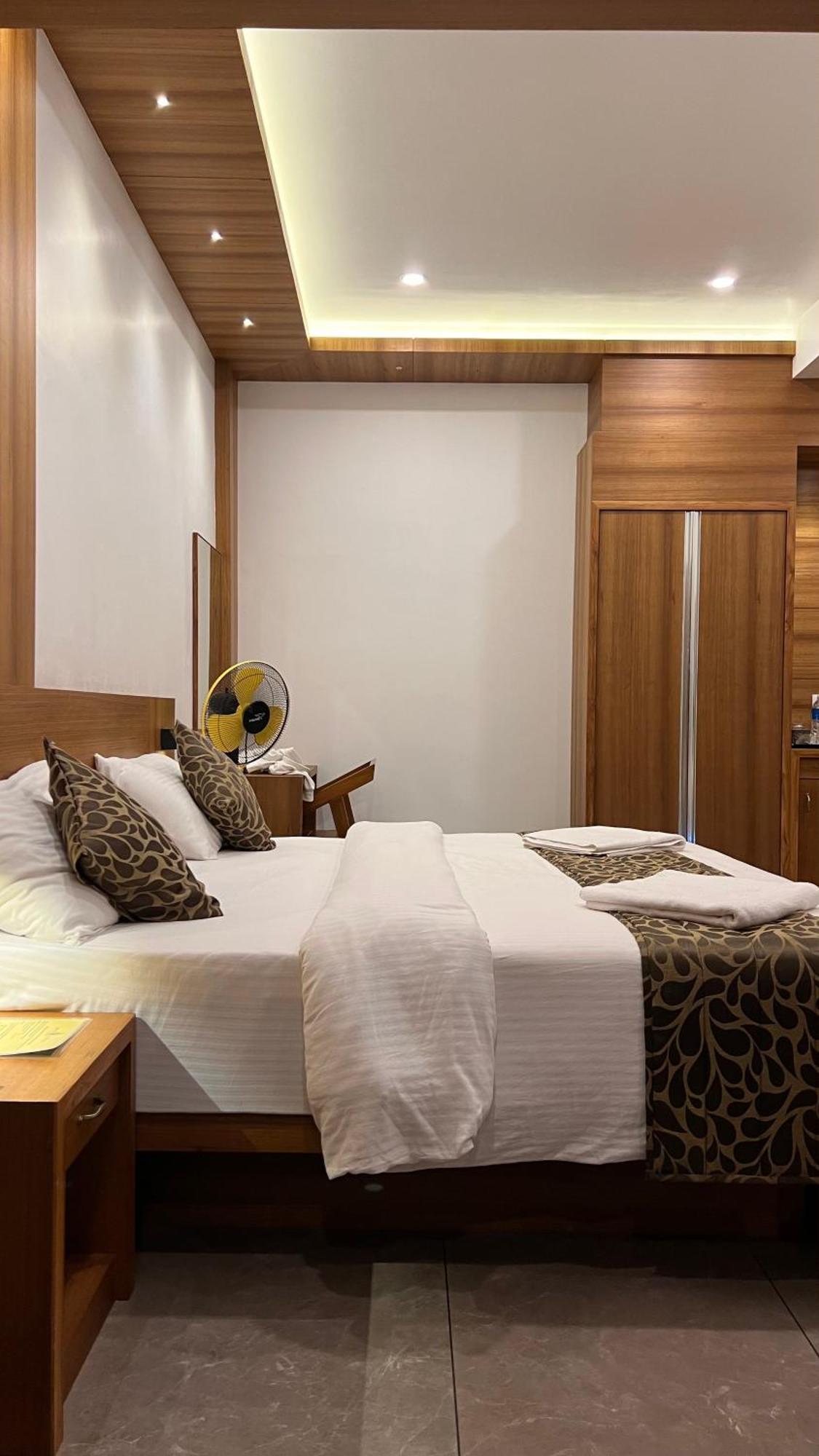 The Wild Trails Clarks Exotica , Munnar Hotel Ngoại thất bức ảnh