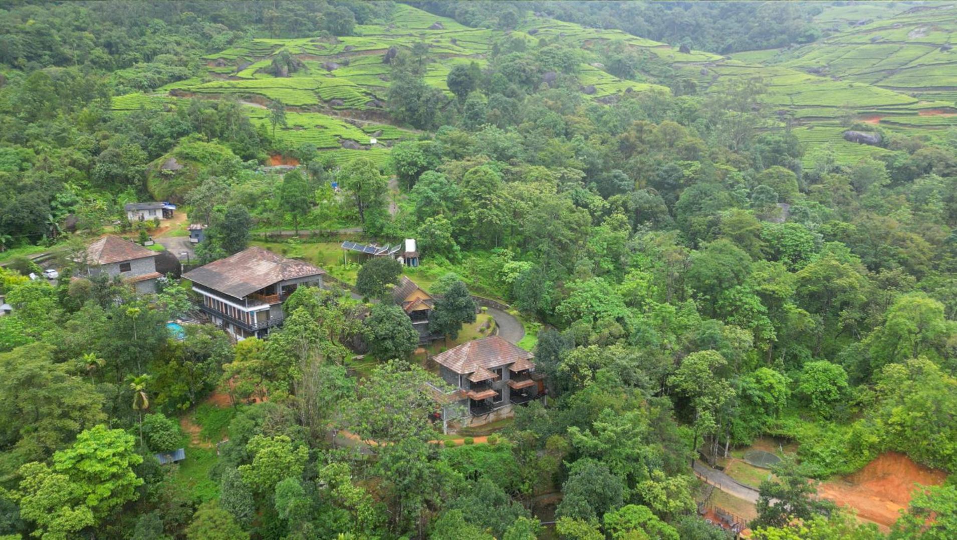 The Wild Trails Clarks Exotica , Munnar Hotel Ngoại thất bức ảnh
